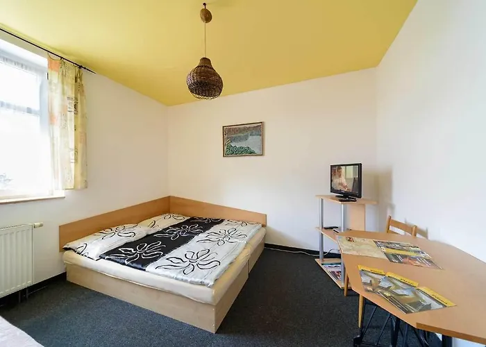 Boutique Hotel Prokopovka 34 מלון 2*